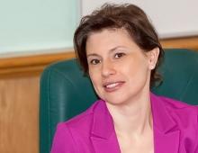 Лезгинка Зумруд Рустамова признана самой богатой женой Кремля и правительства Карьера в последнее десятилетие